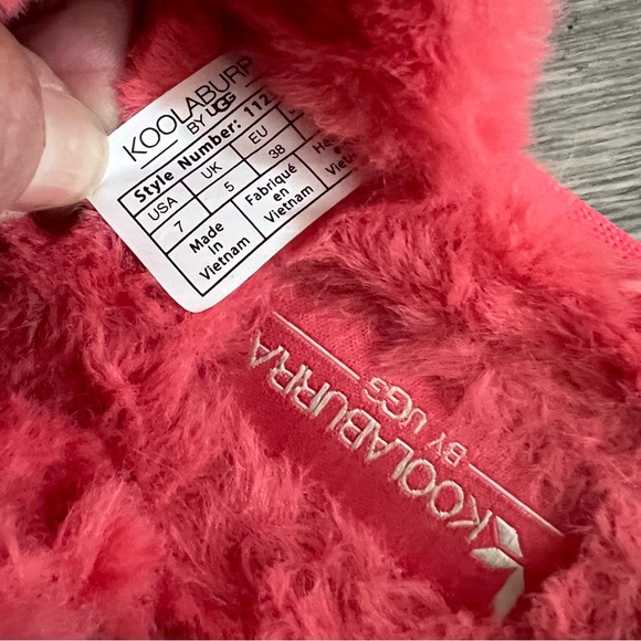 Koolaburra By UGG Faux Fur Slides Sandals Coral Comfy - Picture 5 of 5